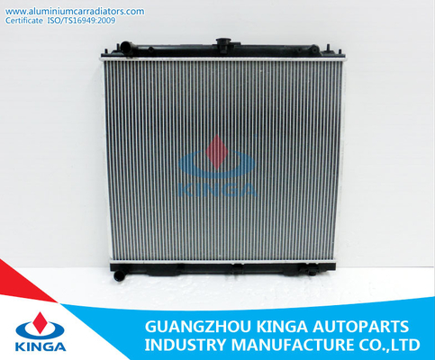 China Water - Cool Aluminum Auto Radiator For Nissan Navara D40 4CYL Diesel Manual Transmission Type supplier