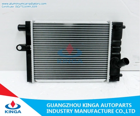 China 2008 Toyota Automobile Radiator for HIACE OEM 16510 - 30010 PA 26 / MT Silver supplier