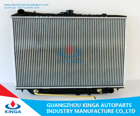China 8943752755 / 8943752756 Isuzu Car Cooling Radiator For Trooper 1992 - 2002 AT supplier