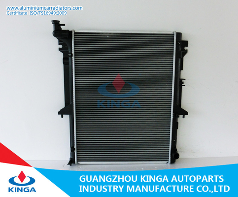 China Car Cooling System Aluminum Mitsubishi Radiator G200 ' 04 /  L200 ' 07 MT supplier