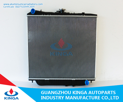 China Trooper MT Aluminium Car Radiators Isuzu Radiator For Cooling System supplier