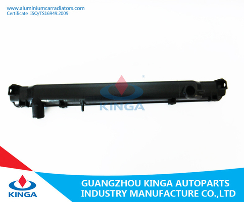 China Cooling System Radiator Plastic Tank For Toyota Landcruiser ' 93-98 FZJ80G AT supplier
