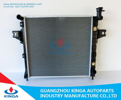 China CHRYSLER Aluminium Car Radiators GRAND CHEROKEE ' 01-04-AT OEM 52079883AC supplier