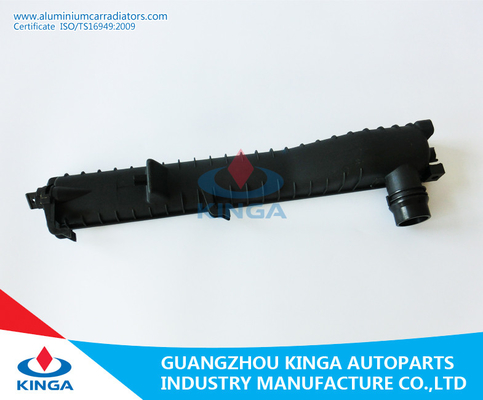 China Plastic BMW Car Radiator Tank 520 / 530 / 728 / 735I 98 - 00 MT 60*457.5mm supplier