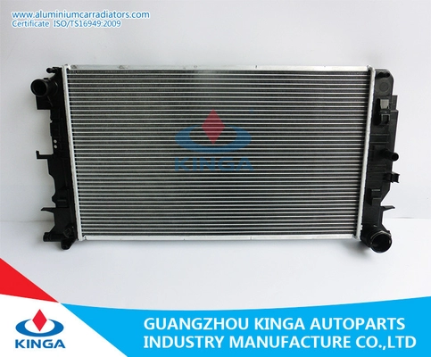 China MERCEDES SPRINTER '06 Aluminium Car Radiators Custom High Performance Radiator supplier