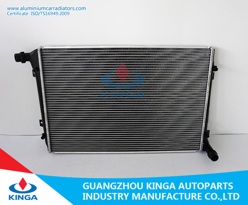 China Volkswangen Car Engine Cooling Radiator Replacement For PASSAT(05-)/ JETTA(05-) MT supplier