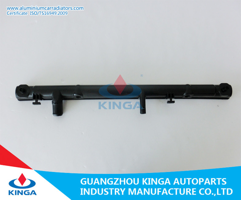 China Diameter 38mm Outlet Radiator Plastic Tank For Toyota Camry'03-06 ACV 30 At supplier
