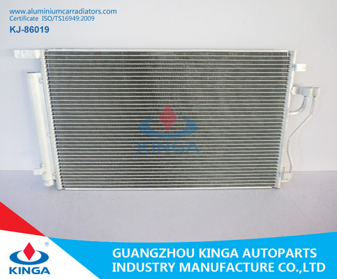 China Hyundai Kia Sportage(12-) 97606-2S500 Auto condenser ac  car / vehicle condenser supplier