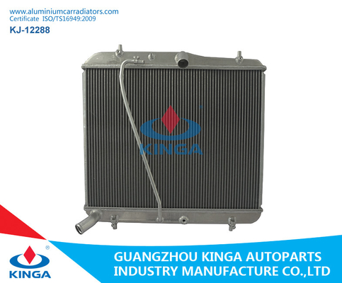 China Thickness 26 / 32 / 36MM Toyota Radiator for Hiace Trh200 / 214/219'04 Mt OEM 16400-75470 supplier