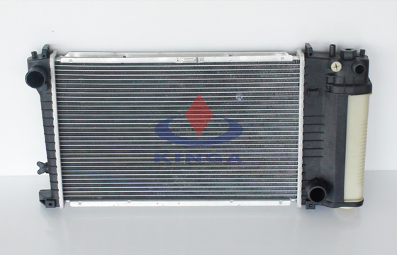 China Custom car radiators Of BMW 520i 1988 , 1995 MT OEM 1712986 / 1719308 / 1723941 supplier