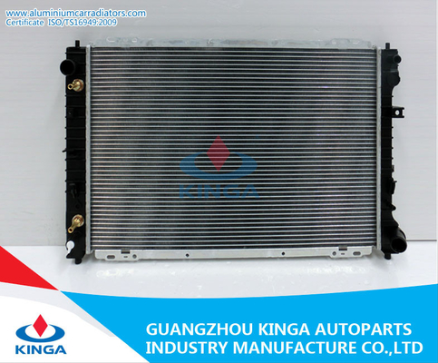 China Aluminum Auto Mazda Radiator for Escape Tribute 01-08 and Mariner 05 - 08 supplier