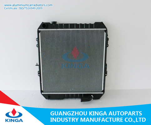 China Engine Parts Car Aluminium Radiators Toyota HILUX 2.4D16400 - MT supplier