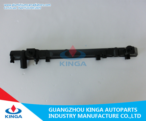 China Toyota CARINA ' 92-94 ST191 Replacement Radiator Tanks 16400-03090 / 74840 MT Bottom supplier