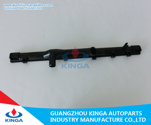 China Toyota CARINA ' 92-94 ST191 Radiator Plastic Tank Repair Plastic Radiator Top Tank supplier