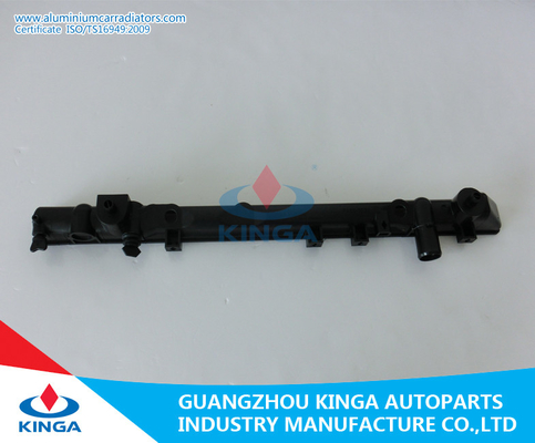 China Black Bottom Radiator Plastic Tank Toyota CARINA ' 92-94 ST190 AT supplier