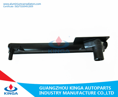 China Super Radiator Water Tank Toyota Radiator Plastic Tank Corollazre152 ' 06-07 MT supplier