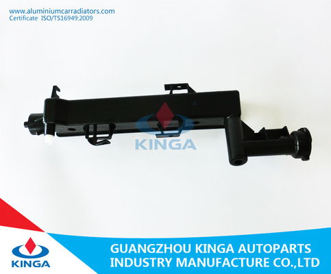 China Toyota Grand Caravan 93-95 AT Radiator Plastic Tank Durable Radiator Tank Repair supplier