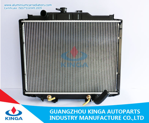 China Aluminum Mitsubishi Radiator Delica'86-99 AT OEM MB356378 Auto Radiator supplier