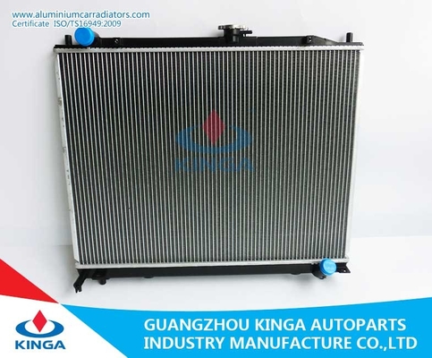 China PAJERO V73 07-MT Car Auto Aluminum MITSUBISHI Raidator Plastic Tank supplier