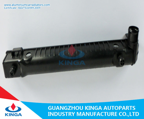 China Bottom Radiator Plastic Tank For Benz W123/200d / 280c' 76-85 AT Radiator supplier