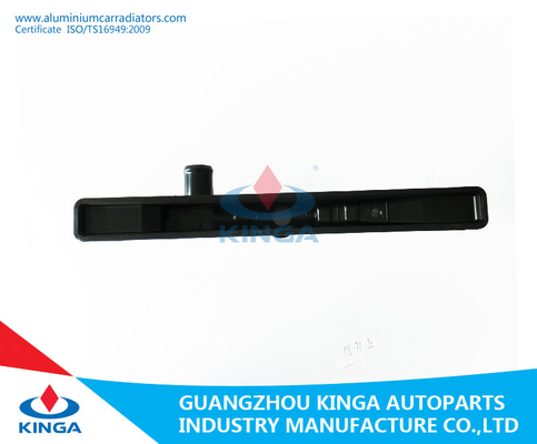 China Plastic Top tank radiator for SUZUKI VITARA'97-AT supplier