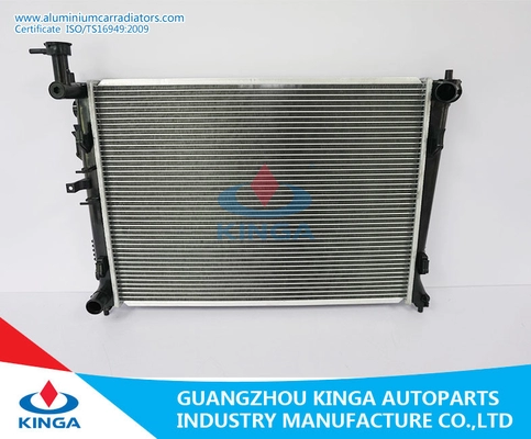 China KIA FORTE'10-12 MT Hyundai Radiator Material Plastic Aluminum Car Radiators supplier