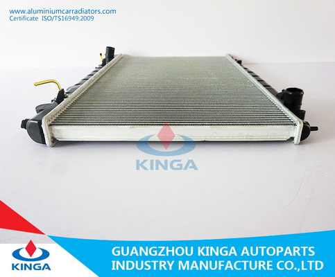 China NISSAN CEDRIC 1995 AT Aluminum Car Radiator OEM 21460-6P000/21460-6P001 supplier