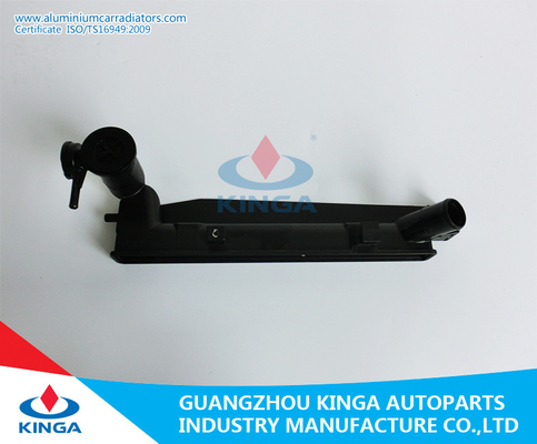 China Engine Cooling Aluminium Auto Radiator Plastic tank for COROLLA 01-04 ZZE122 supplier