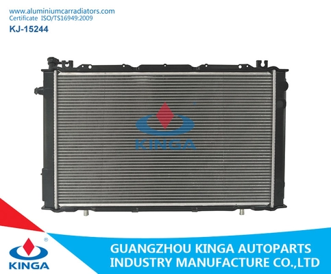 China Nissan Petrol Brazing Plastic Aluminum Radiator Car Spare Parts 21410-1y02A supplier
