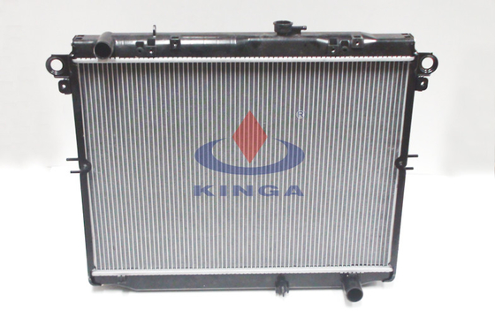 China Aluminium racing radiators Toyota Radiator For LANDCRUISER 1998 , 2002 , UZJ100W supplier