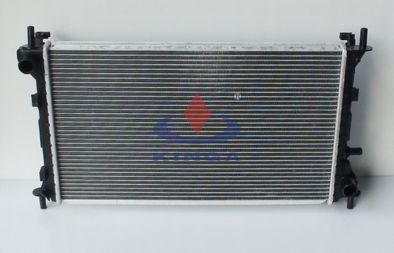 China OEM : YS4Z8005BB , Ford Aluminum Radiator For FOCUS ' 2000 , 2001 supplier