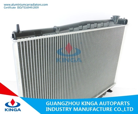 BD22 / TD27 High Efficient Nissan Radiator Coolers OEM 21410-3S110 / 21410-3S210 supplier