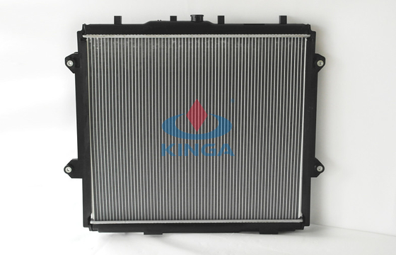 Auto Toyota Radiator for PRADO LANDCRUISER 150 ' 11 Core Thickness16 / 26 mm supplier