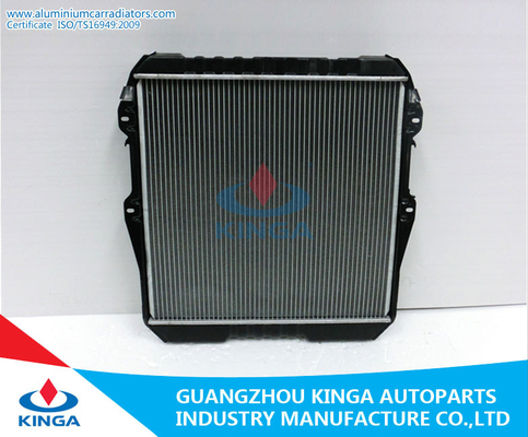 1997 - 1999 Aluminum Toyota Radiator HILUX KB-LN165 PA26 / AT Sliver supplier