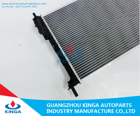 10 - 12 Ford Aluminum Radiator For Transit Connect OEM 1365996/1365997/1365998 supplier