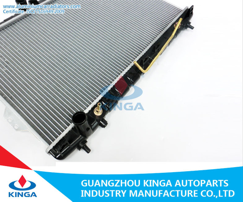 Car Radiator For Hyundai SANTAFE 2001 2004 AT OEM 25310-26050 / 25310-26450 supplier