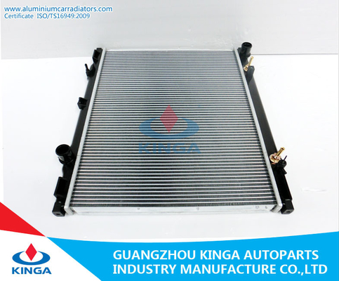 Cooling 02 - 05 Hyundai Radiator for SORENTO 3.5i V6'02-05 OEM 25310-3E300/3E350 supplier