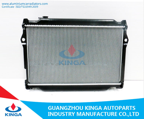 1993-1998 Toyota Radiator Land Cruiser FZJ80G OEM 16400-66040 / 16400-66050 supplier