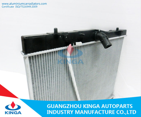 2004 Toyota Car Radiator HIACE TRH200 / 214 / 219 OEM 16400-75480 AT supplier