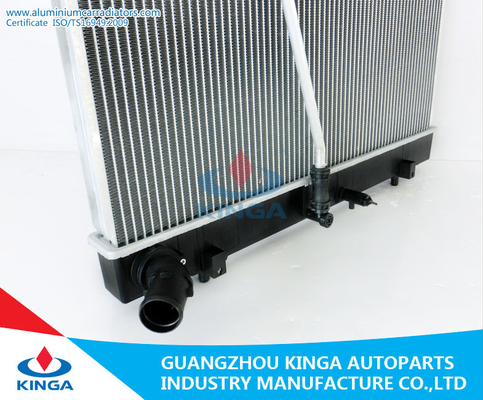 Toyota Auto Aluminium Car Radiators HIACE TRH200 / 214 / 219 ' 04 MT supplier