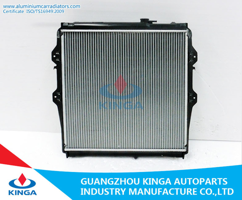 Aluminium Car Radiators HILUX PICKUP PA 26mm / 32mm / 36mm AT supplier