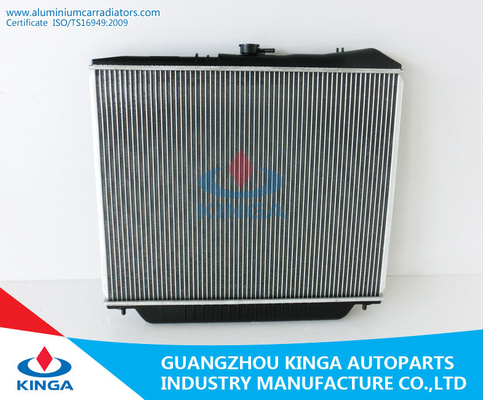 Engine Cooling Use Aluminium Car Radiators Isuzu Trooper 1992-2002 supplier