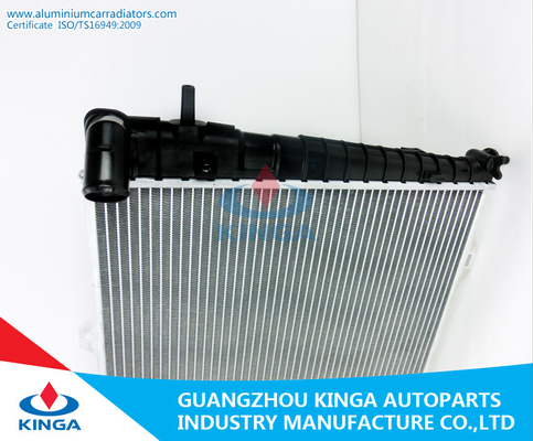 TUCSON At DPI 2786 Hyundai Radiator 25310 - 2E100 / 2E400 / 2E800 supplier