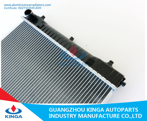 High Efficiency Aluminium Car Radiators Benz 207D / 209D / 307D Vehicle Year 1968 - 1977 supplier