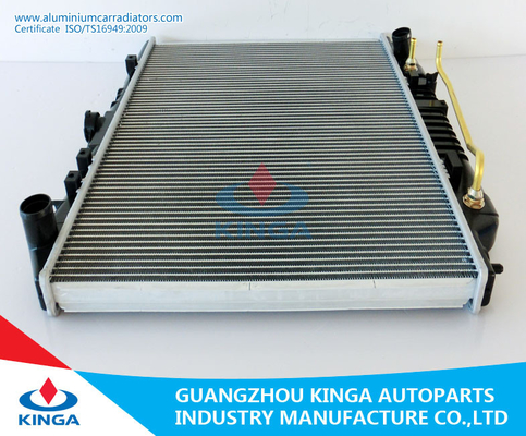 8943752755 / 8943752756 Isuzu Car Cooling Radiator For Trooper 1992 - 2002 AT supplier