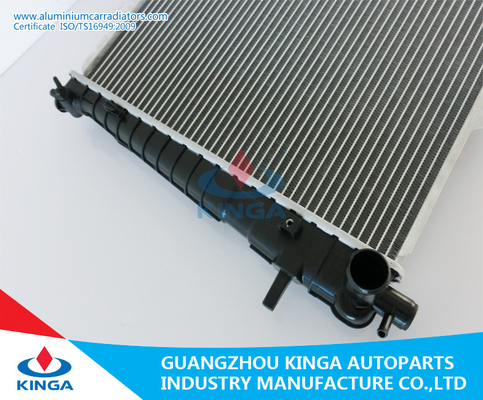 Auto Parts Automotive Radiators For Hyundai TUCSON ' 04 OEM 25310 - 2E570 / 2E550 MT supplier