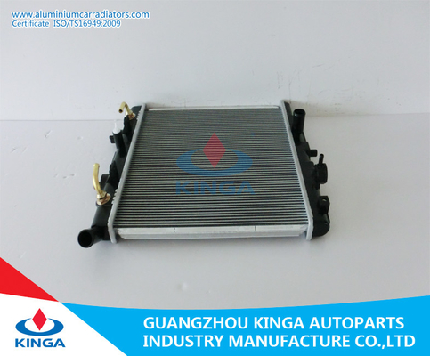 B5C8 - 15 - 200B Mazda Radiator Replacement Car Radiators Demio 1998 - PW3W AT Tube Fin Core supplier