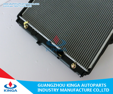 Toyota HILUX PICKUP LN167 AT Aluminium Radiator Repairs Cooling Radiator supplier