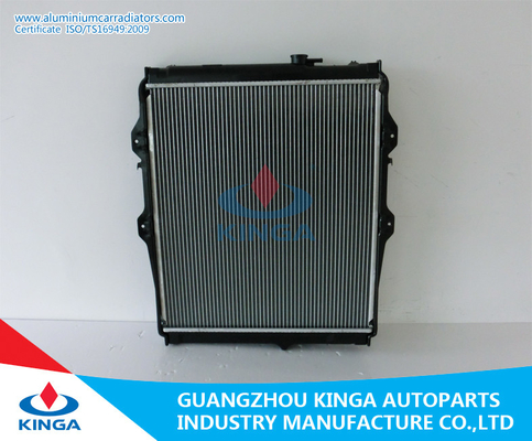 Water Toyota Radiator For Hilux Knz165r 1999 - With Aluminum Brazing Weled supplier