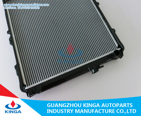 Water Toyota Radiator For Hilux Knz165r 1999 - With Aluminum Brazing Weled supplier